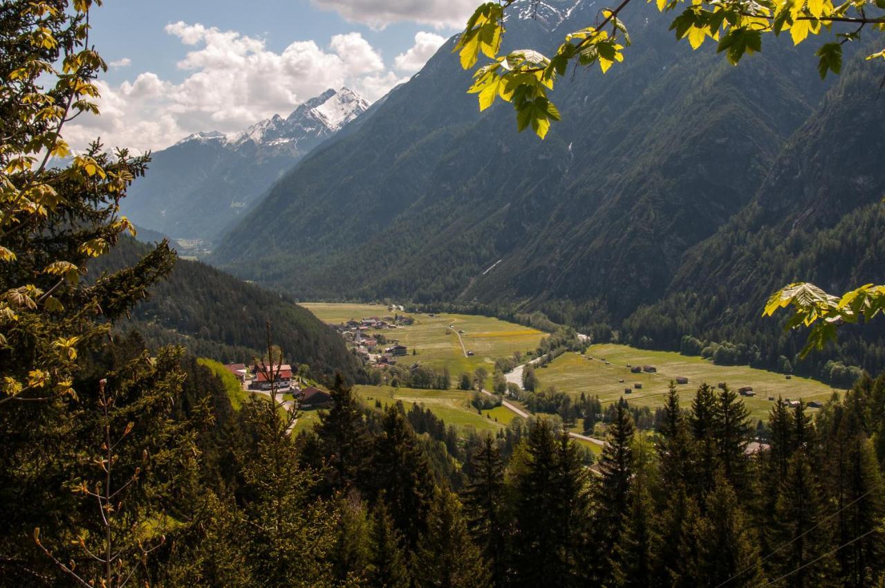 Pension Alpenblick Steeg Exteriér fotografie